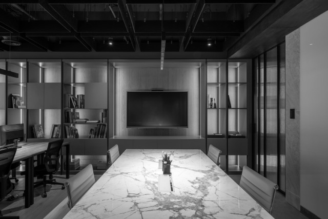 S Office